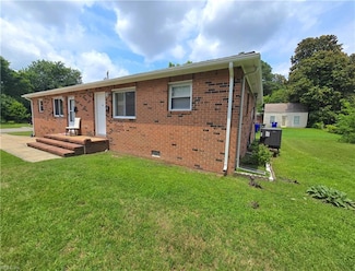 3872 Wake Cir Unit B, Norfolk, VA 23513