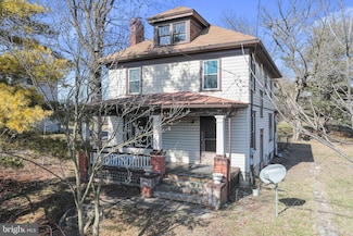 481 Buchanan Trail W, Greencastle, PA 17225
