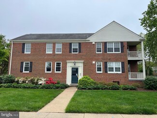 1607 Belle View Blvd Unit B1, Alexandria, VA 22307