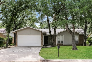 1209 Pin Oak Dr, Denton, TX 76209