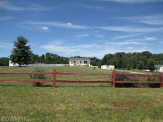 55644 W County Road 365, Lawrence, MI 49064
