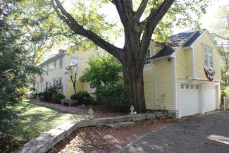 21 Bradlee Rd, Milton, MA 02186