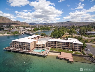 322 W Woodin Ave Unit 711, Chelan, WA 98816