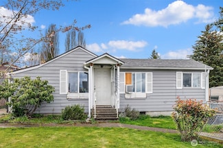 13341 35th Ave S, Tukwila, WA 98168