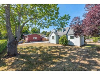 1340 Idaho Ave, Coos Bay, OR 97420