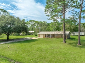 370 Mill Rd, Carrabelle, FL 32322