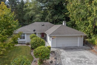 61 Fair Wind Ct, Port Ludlow, WA 98365