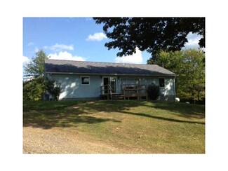 191 Tate Rd, Hookstown, PA 15050