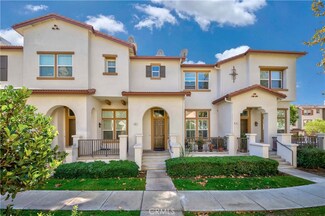 2027 Arnold Way, Fullerton, CA 92833