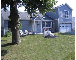 23 Knox Ave, Bangor, ME 04401