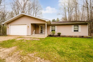 4709 Huntoon Ave, Watervliet, MI 49098