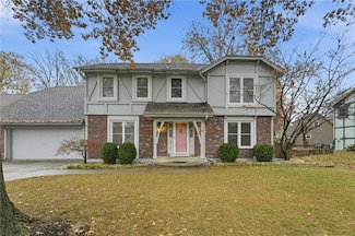 7917 Westgate Dr, Lenexa, KS 66215