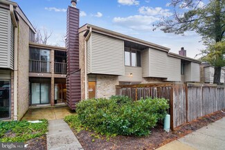 10581 Twin Rivers Rd, Columbia, MD 21044