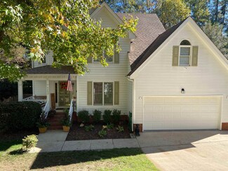 9208 Dakins Ct, Raleigh, NC 27615