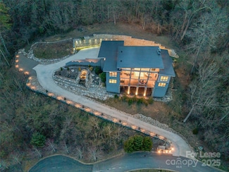 34 Grovepoint Way, Asheville, NC 28804