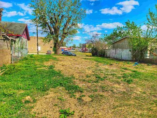 719 5th St, Tell City, IN 47586
