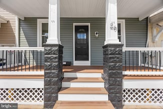 26 Pine St, Mount Holly, NJ 08060