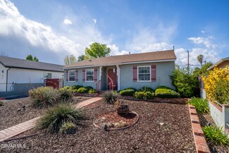 6445 Randi Ave, Woodland Hills, CA 91303