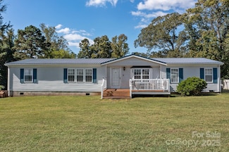555 Fairmount Rd, Statesville, NC 28625