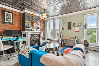 52 Beacon St Unit 3, Chelsea, MA 02150