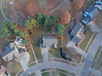 6689 Ceres Cir, Johnston, IA 50131
