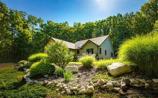 54 Laurel Hollow Rd, Kerhonkson, NY 12446