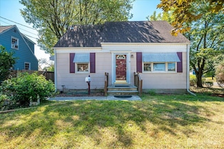 310 Howard Ave, Middlesex, NJ 08846