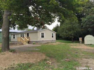 14 Park St, Wayland, NY 14572