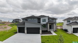 5409 N 196th Ave, Elkhorn, NE 68022