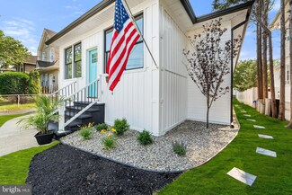 404 Cattell Ave, Oaklyn, NJ 08107