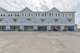 3201 S 11th St Unit 5, Port Aransas, TX 78373