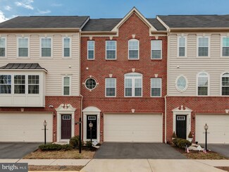 22941 Chinkapin Oak Terrace, Sterling, VA 20166