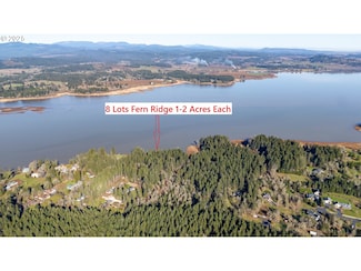 0 Umanski Ln, Veneta, OR 97487