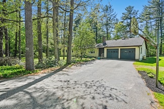 1 Quail Roost Dr, Sterling, MA 01564