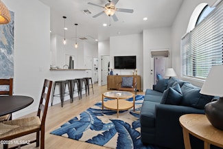 2028 E River Rd Unit 205, Tucson, AZ 85718