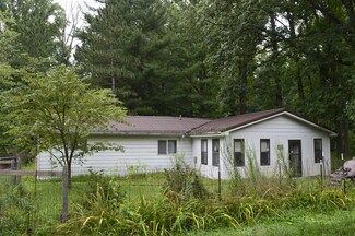 4555 Wolf Trail, Poland, IN 47868