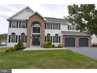4709 Dunham Dr, Reading, PA 19606