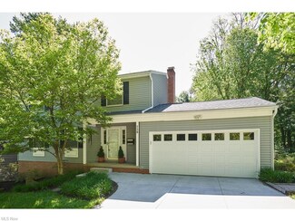 759 Lafayette Dr, Akron, OH 44303