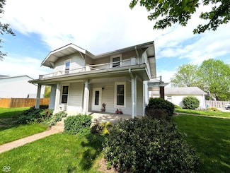 4335 River Rd, Columbus, IN 47203