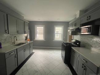 124 Livingston Place Unit 126, Bridgeport, CT 06610