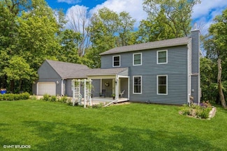 2540 Overview Dr NE, Solon, IA 52333