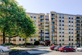 666 W Germantown Pike Unit 2703, Plymouth Meeting, PA 19462