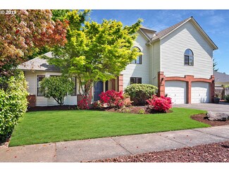 2120 NE 166th Dr, Portland, OR 97230