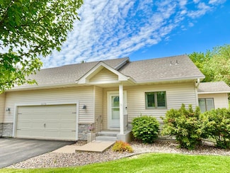 2075 Cardinal Glen, Saint Paul, MN 55109