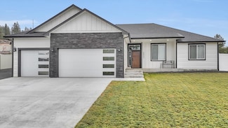 60842 Lake Spokane Dr, Nine Mile Falls, WA 99026