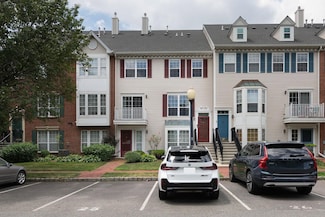 3 Persimmon Ct Unit 45, Jersey City, NJ 07305