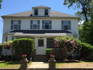 82 Crescent St Unit 84, Auburndale, MA 02466