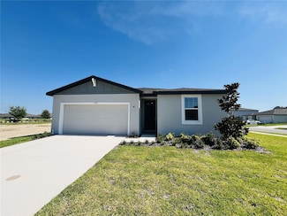 1061 Oak Valley Dr, Auburndale, FL 33823