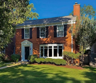 2663 Lawndale Ave, Evanston, IL 60201