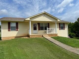 6212 Roberta Rd, Roanoke, VA 24019